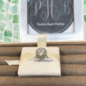 Pandora Retired Loving Circle Charm